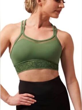 BNWT Bloch Sage Crop Top